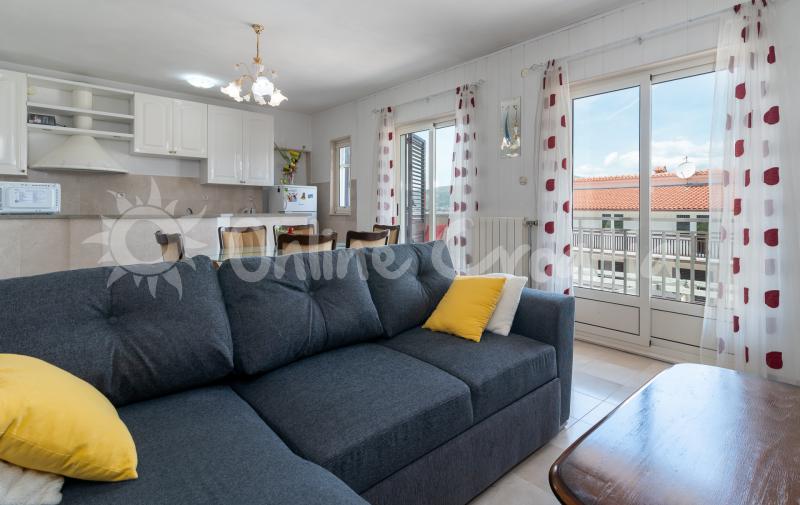 Apartament Lola 1 (Mastrinka)